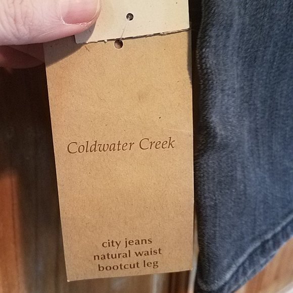 Coldwater Creek Women's City Jeans - Picture 5 of 5